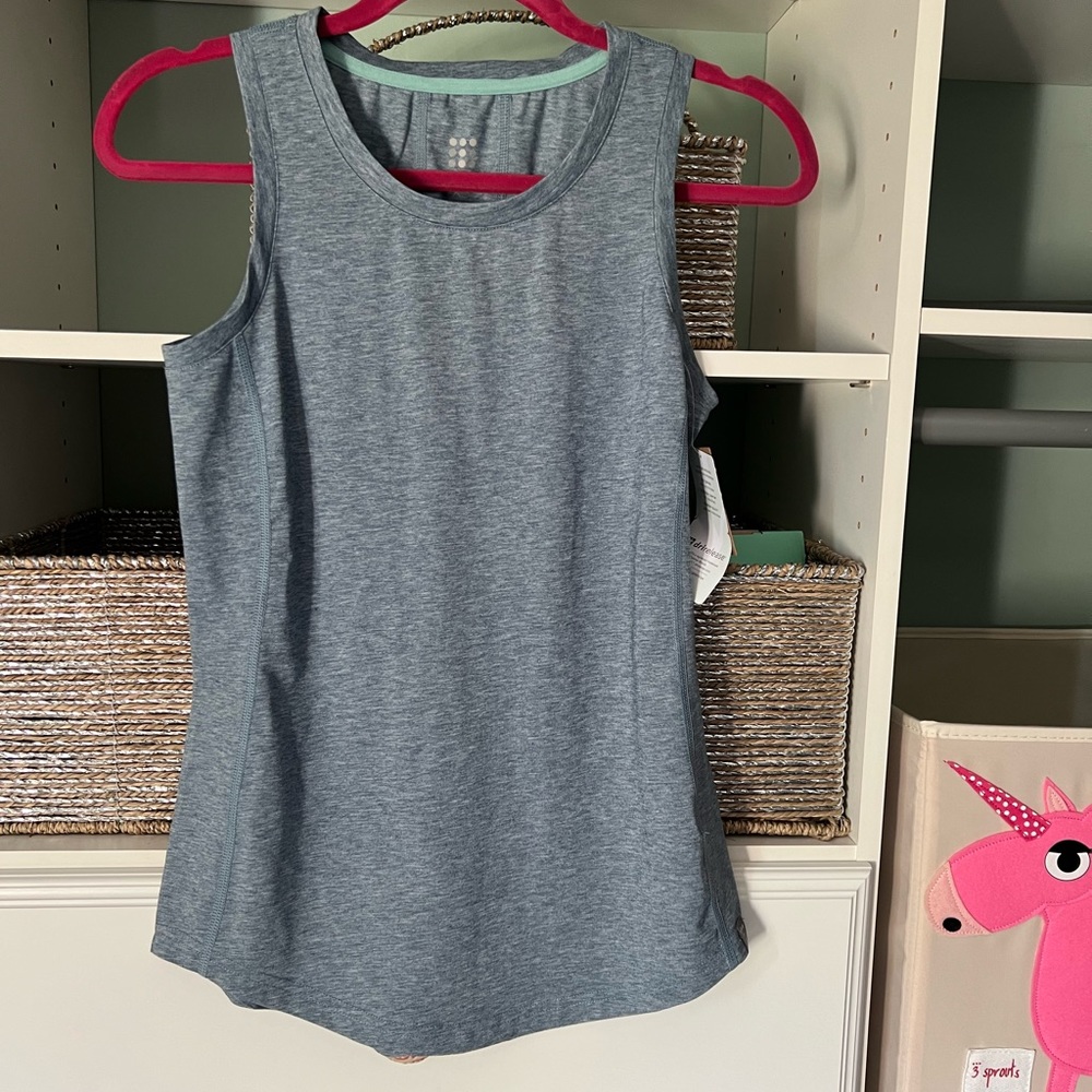 NWT title nine tank top. Grey. Size XS